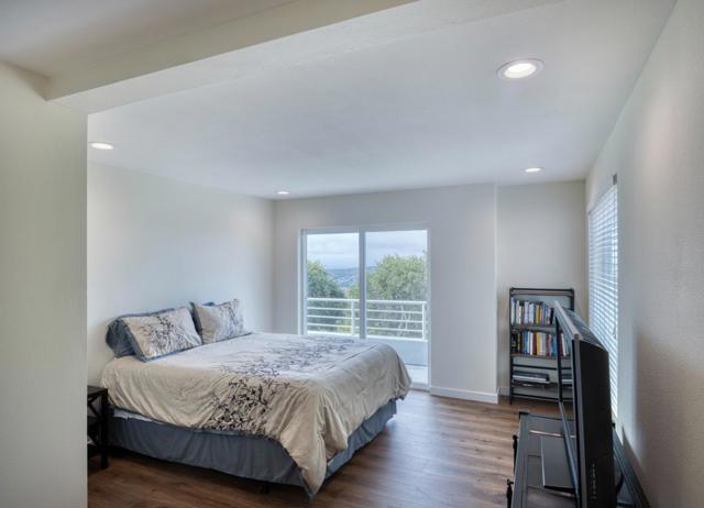 25681 Whip Road, Monterey CA: https://media.crmls.org/mediaz/cf224366-ddba-49c5-a095-0947900c6dc3.jpg