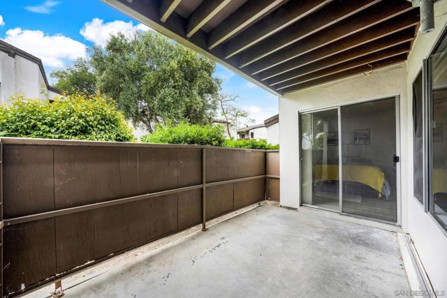 8023 Caminito De Pizza, San Diego CA: https://media.crmls.org/mediaz/cf22b81a-c40d-4952-8a01-5c2013bfd338.jpg