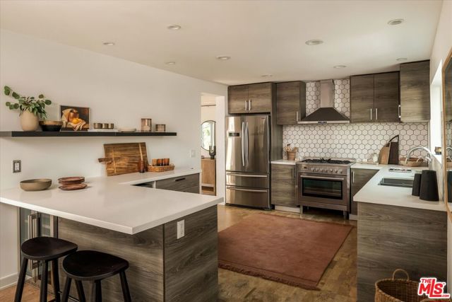 3561 Tacoma Avenue photo 8