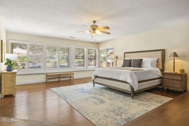 5710 Terra Bella Lane Lane, Camarillo CA: https://media.crmls.org/mediaz/cf233f1f-fe9d-441b-a7fe-60b6eb65988c.jpg