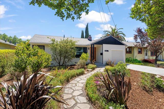 584 Gresham Avenue, Sunnyvale CA: https://media.crmls.org/mediaz/cf23e386-0139-4269-82d5-e65481c62aef.jpg