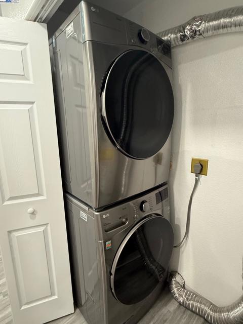 112 Aurora Plz, Union City CA: https://media.crmls.org/mediaz/cf23f54e-8e01-487c-9d62-e26011a80fb1.jpg