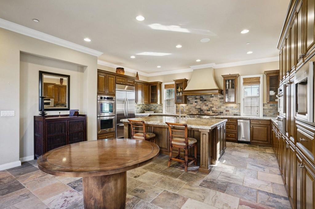 MLS #219139297DA image #30