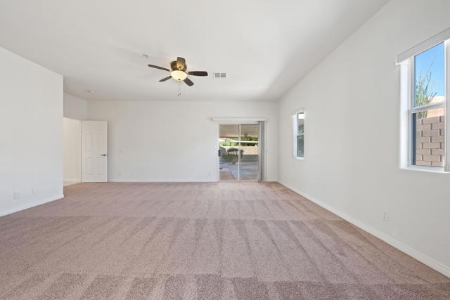 74082 Daisy Lane, Palm Desert CA: https://media.crmls.org/mediaz/cf265cc7-758f-4b70-8e7b-b1dae41d504a.jpg