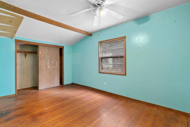 294 Ice Cream Grade, Santa Cruz CA: https://media.crmls.org/mediaz/cf26be78-e4fb-4bc1-a733-26351f3ed04e.jpg
