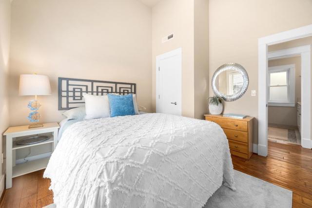 360 5th Avenue, Santa Cruz CA: https://media.crmls.org/mediaz/cf27cf9b-95bb-4a89-a53e-f8df689fb8bd.jpg