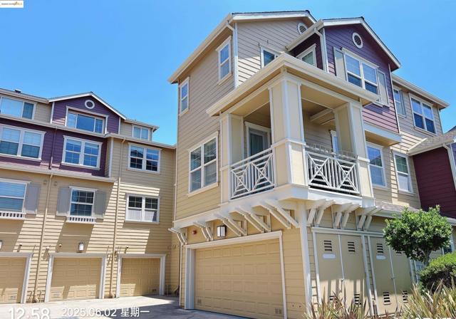 6136 Old Quarry Loop, Oakland CA: https://media.crmls.org/mediaz/cf27eb96-5218-45c9-ab52-c35c02c4f66b.jpg
