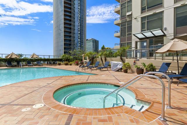 700 W E Street, San Diego CA: https://media.crmls.org/mediaz/cf28a512-be2f-4942-bda6-662bfb0e2232.jpg