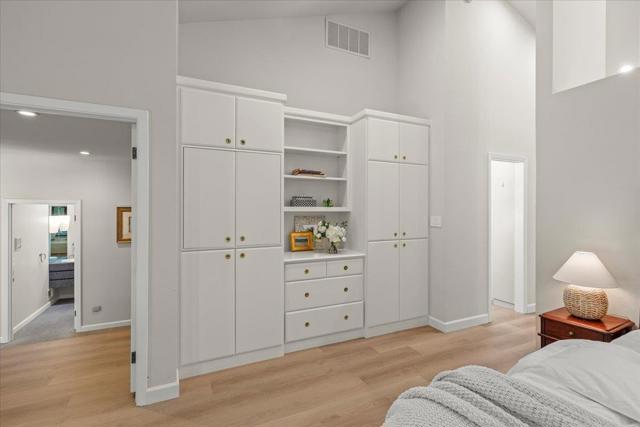 28140 Story Hill Lane, Los Altos Hills CA: https://media.crmls.org/mediaz/cf292d41-bd51-4adf-ba7d-8a8533e2ea2a.jpg