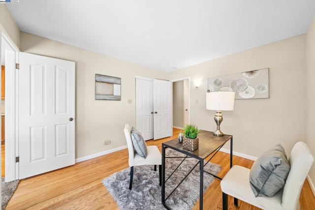 2082 Boxwood Way, Fremont CA: https://media.crmls.org/mediaz/cf29d722-9068-4470-95e5-019537111e6b.jpg