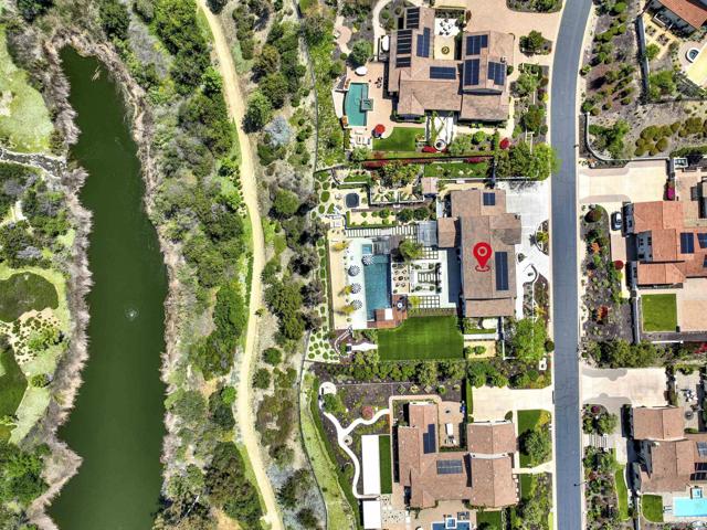 8366 The Landing Way, San Diego CA: https://media.crmls.org/mediaz/cf29fe70-29c3-4f08-a41e-907314d352f0.jpg