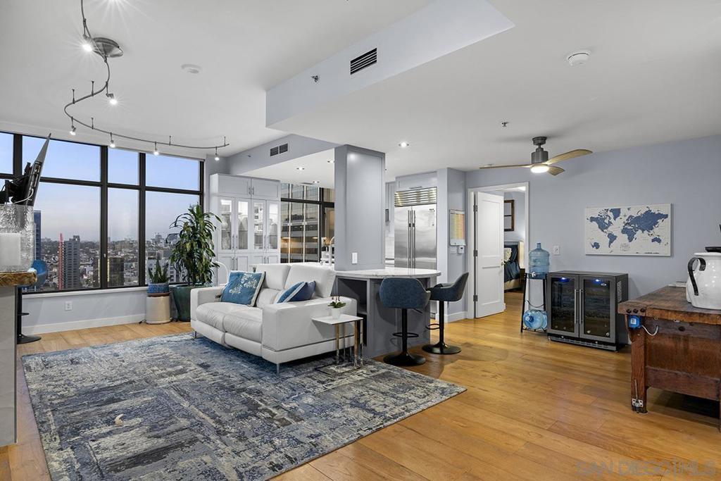 700 E Street - photo 16