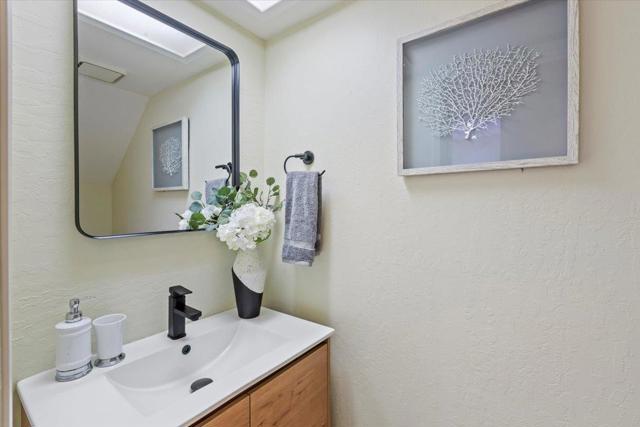 1983 San Luis Avenue, Mountain View CA: https://media.crmls.org/mediaz/cf2bcf70-a7f5-4064-9f65-5e46cf5f04c5.jpg