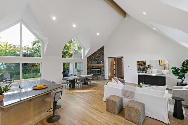 136 Finger Avenue, Redwood City CA: https://media.crmls.org/mediaz/cf2c9419-47c8-48f3-932b-6a5a7b0439c3.jpg