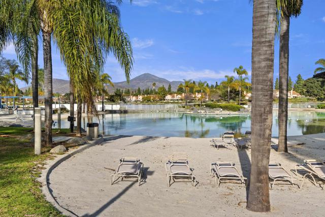 845 RIDGEWATER DR, Chula Vista CA: https://media.crmls.org/mediaz/cf2cc9b6-6045-409a-a55c-d4b5b750766c.jpg