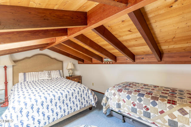 32450 32450 Simpson Lane, Fort Bragg CA: https://media.crmls.org/mediaz/cf2ce0c8-40fd-4b27-93ea-72e3f4c7efa8.jpg