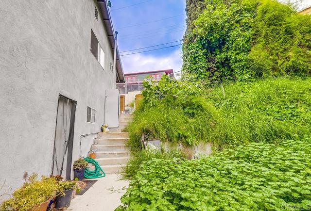 1279 N Hicks Drive, East Los Angeles CA: https://media.crmls.org/mediaz/cf2d2980-e904-43d1-8778-2cef97049816.jpg