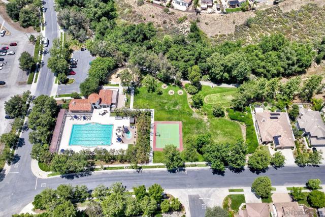 3136 Ferncreek Ln., Escondido CA: https://media.crmls.org/mediaz/cf2e0040-ca19-4ba8-b85b-0ea9817df76d.jpg