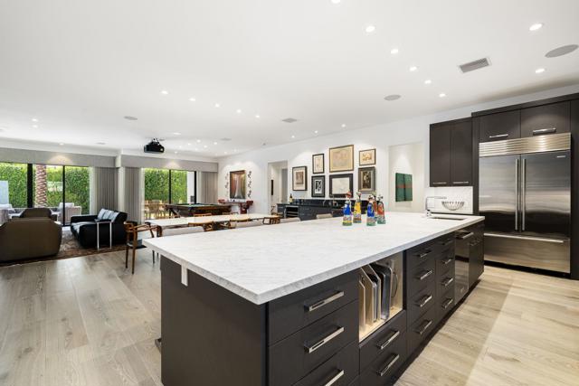 2779 Princess Lane, Palm Springs CA: https://media.crmls.org/mediaz/cf2f7c1a-c1f7-42c4-ae4d-0e5f1ded4eb7.jpg