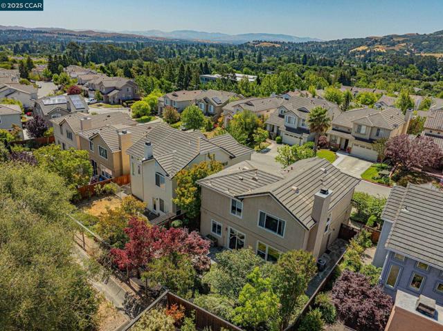 120 Woodcrest Dr, San Ramon CA: https://media.crmls.org/mediaz/cf301dc1-e055-42a9-a888-94f0126bcbba.jpg