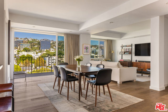 818 North Doheny Drive, 803