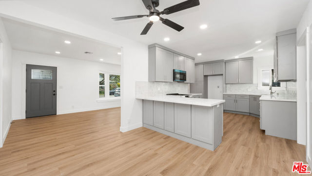 240 W El Sur Street, Monrovia CA: https://media.crmls.org/mediaz/cf322618-818a-488c-b9bf-9e5a3347d0dd.jpg