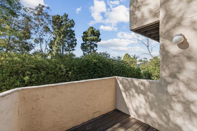 Detail Gallery Image 31 of 34 For 8427 via Mallorca #115,  La Jolla,  CA 92037 - 2 Beds | 2/1 Baths