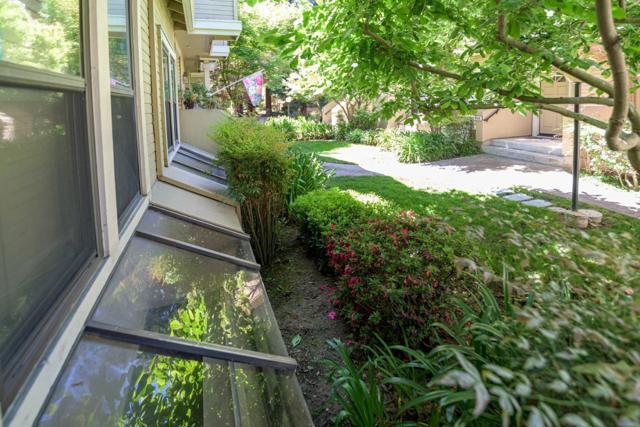 991 La Mesa Terrace, Sunnyvale CA: https://media.crmls.org/mediaz/cf331ffd-d4f1-4ac9-bf7c-2edca3f322ec.jpg