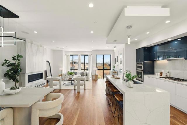 2175 Quesada Avenue, San Francisco CA: https://media.crmls.org/mediaz/cf33e939-2a33-4b22-a861-96d6fa5a4c18.jpg