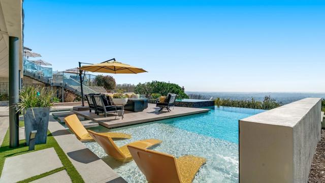 Image 47 of 75 For 7173 Obelisco Cir