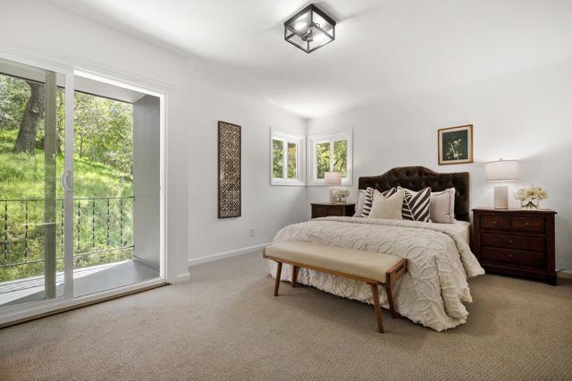 2085 Edgewood Road, Redwood City CA: https://media.crmls.org/mediaz/cf36fc50-209b-4d17-b402-9321597ef852.jpg