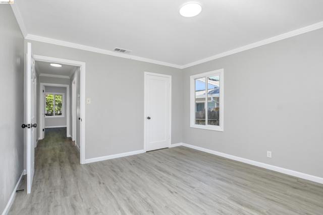 Image 25 of 40 For 120 Hillcrest Ave