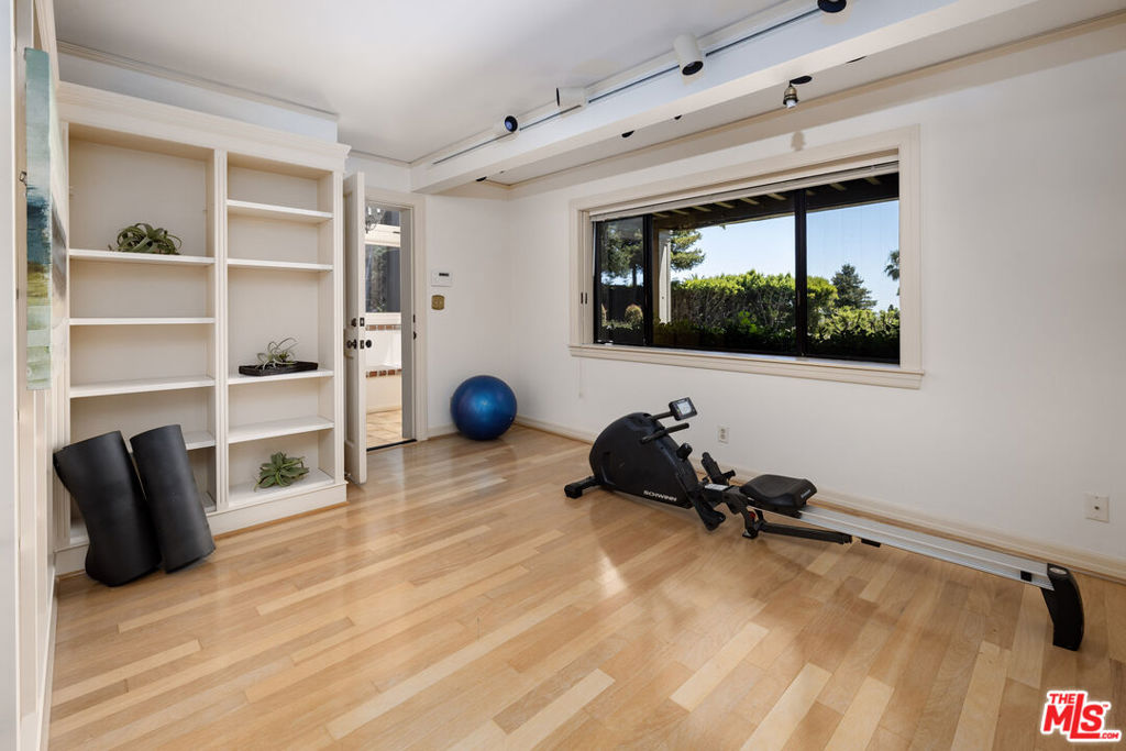 MLS #25515959 img 21