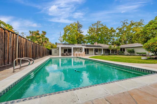 12035 Brookglen Drive, Saratoga CA: https://media.crmls.org/mediaz/cf38a351-0cbd-4e29-b93d-ae4f621d106a.jpg