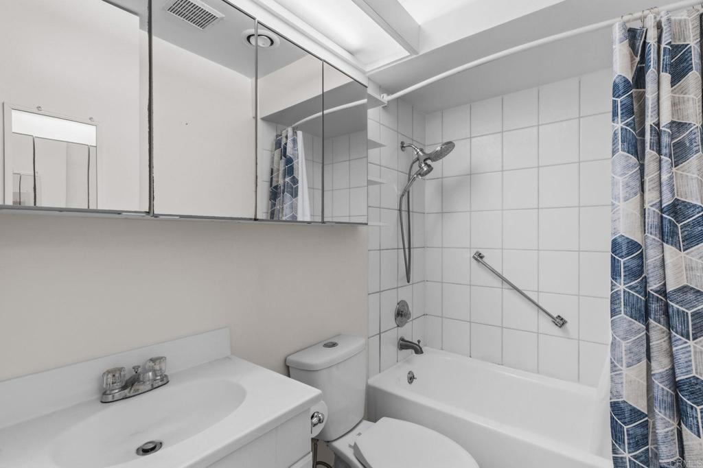 4545 Collwood Boulevard - photo 16