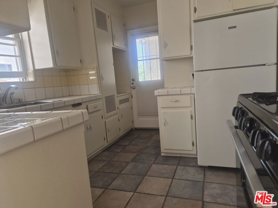MLS #26858097 image #28