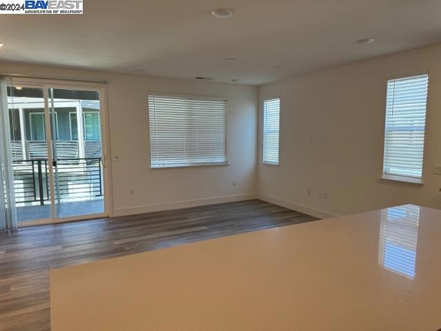 Image 3 of 7 For 382 Arc Court