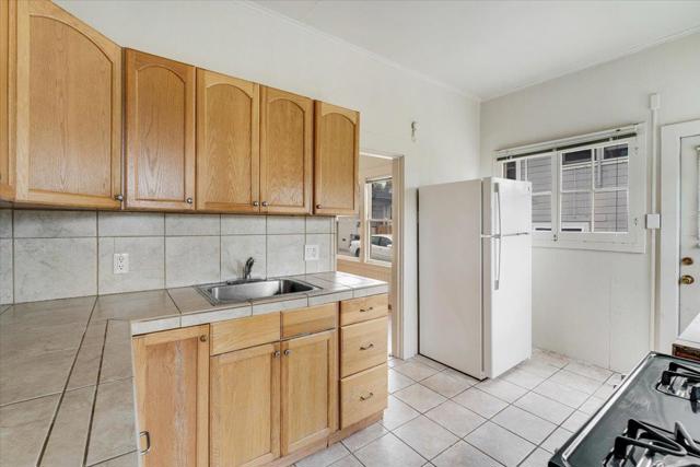 0 Broadway, Santa Cruz CA: https://media.crmls.org/mediaz/cf3a57a9-5f15-4993-9ad7-f12f141dcb2c.jpg