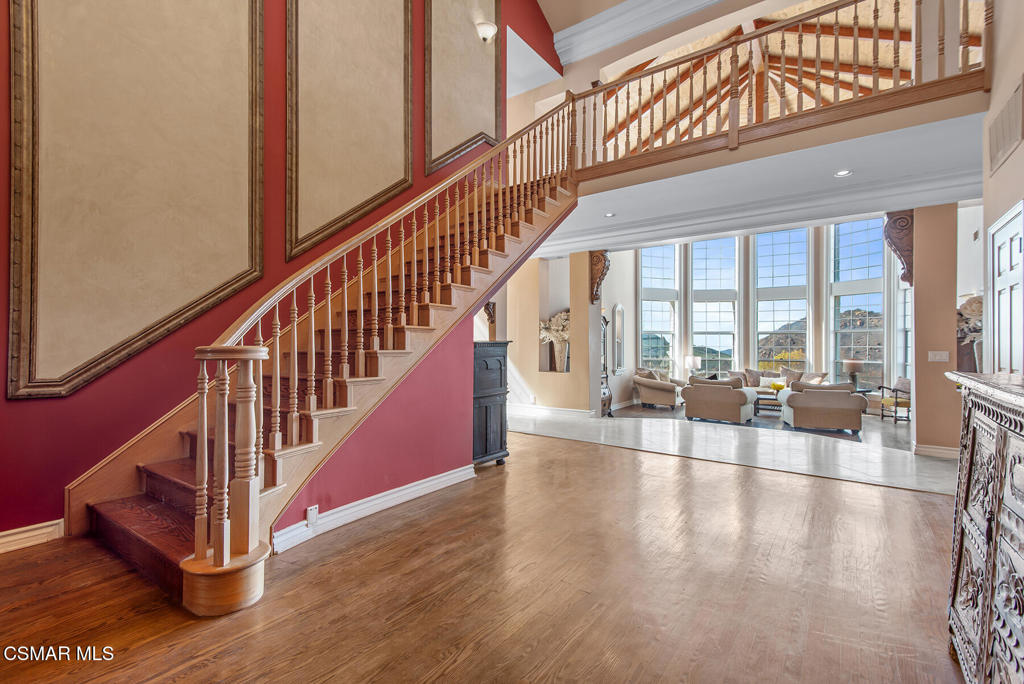 MLS #225000933 img 3