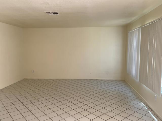 Image 2 of 11 For 54280 Avenida Vallejo
