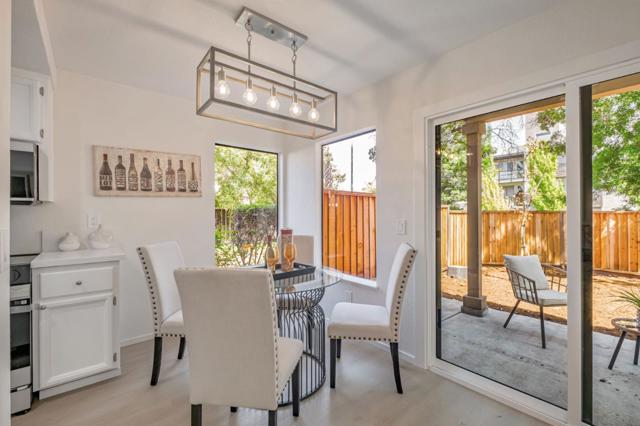 941 Huntington, Fremont CA: https://media.crmls.org/mediaz/cf3df872-0922-40b3-a1b1-f69385721900.jpg