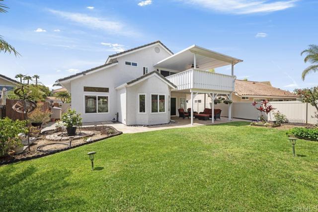 647 Boysenberry Way, Oceanside CA: https://media.crmls.org/mediaz/cf3f980a-0207-4e67-acc1-df43d8da1099.jpg