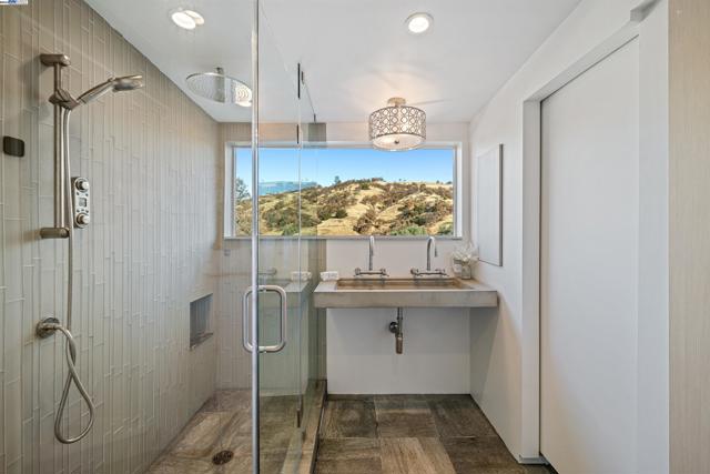 21000 Mines Rd., Livermore CA: https://media.crmls.org/mediaz/cf400993-98d0-4f13-ae40-f1bec897e046.jpg