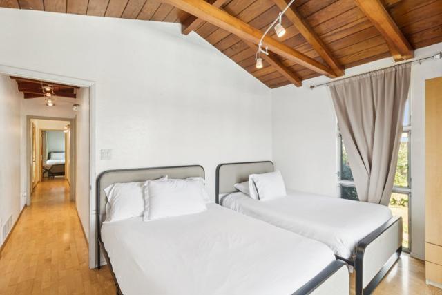 Detail Gallery Image 23 of 56 For 4322 Vista Coronado Dr, Chula Vista,  CA 91910 - 3 Beds | 3 Baths