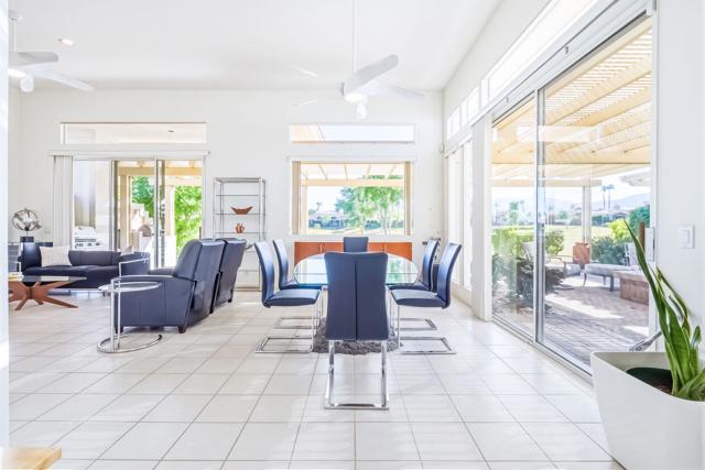 821 Deer Haven Circle, Palm Desert, CA 92211