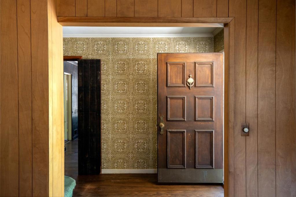 Cf4269Fb 70F4 497A 9A24 Aa263C127E43 2 Bassett Lane, Atherton, Ca 94027 &Lt;Span Style='BackgroundColor:transparent;Padding:0Px;'&Gt; &Lt;Small&Gt; &Lt;I&Gt; &Lt;/I&Gt; &Lt;/Small&Gt;&Lt;/Span&Gt;