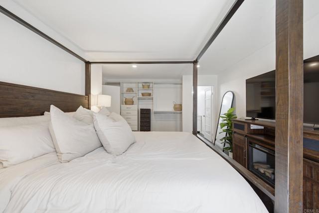 Detail Gallery Image 14 of 28 For 6349 Caminito Salado, San Diego,  CA 92111 - 3 Beds | 2 Baths