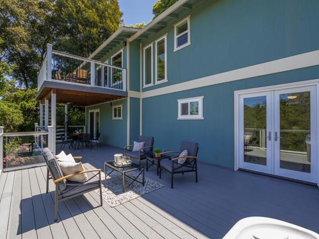 609 Encino Drive, Aptos CA: https://media.crmls.org/mediaz/cf42b691-2d95-42f0-b812-87bf4a5160e6.jpg