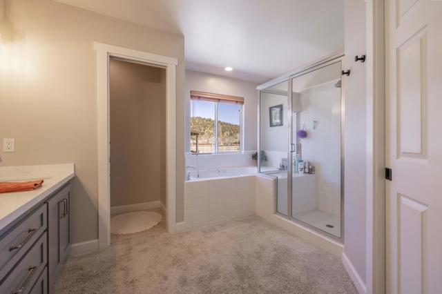 1188 Monte Vista Drive, Big Bear CA: https://media.crmls.org/mediaz/cf43b7be-6f9e-4933-91ff-62ac4d042292.jpg