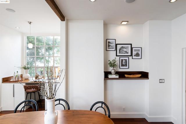 1402 15th St, San Francisco CA: https://media.crmls.org/mediaz/cf43ba2d-05dc-4613-8868-55664187b878.jpg